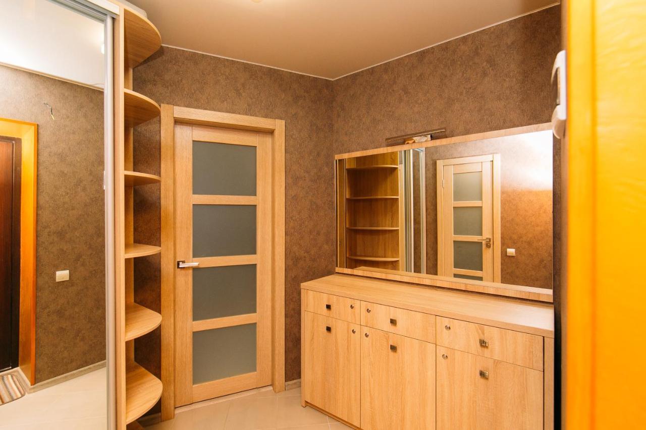 Vip Apartments Faraon On Kharkovskaya 1 Floor Sumy Esterno foto